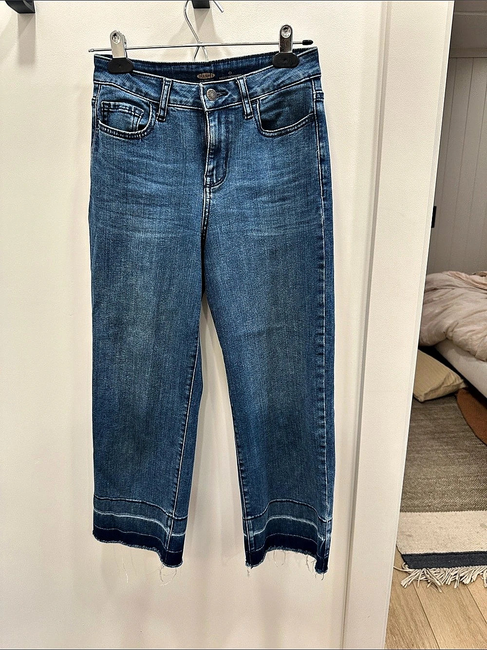 Old Navy wide leg culotte blue jeans
